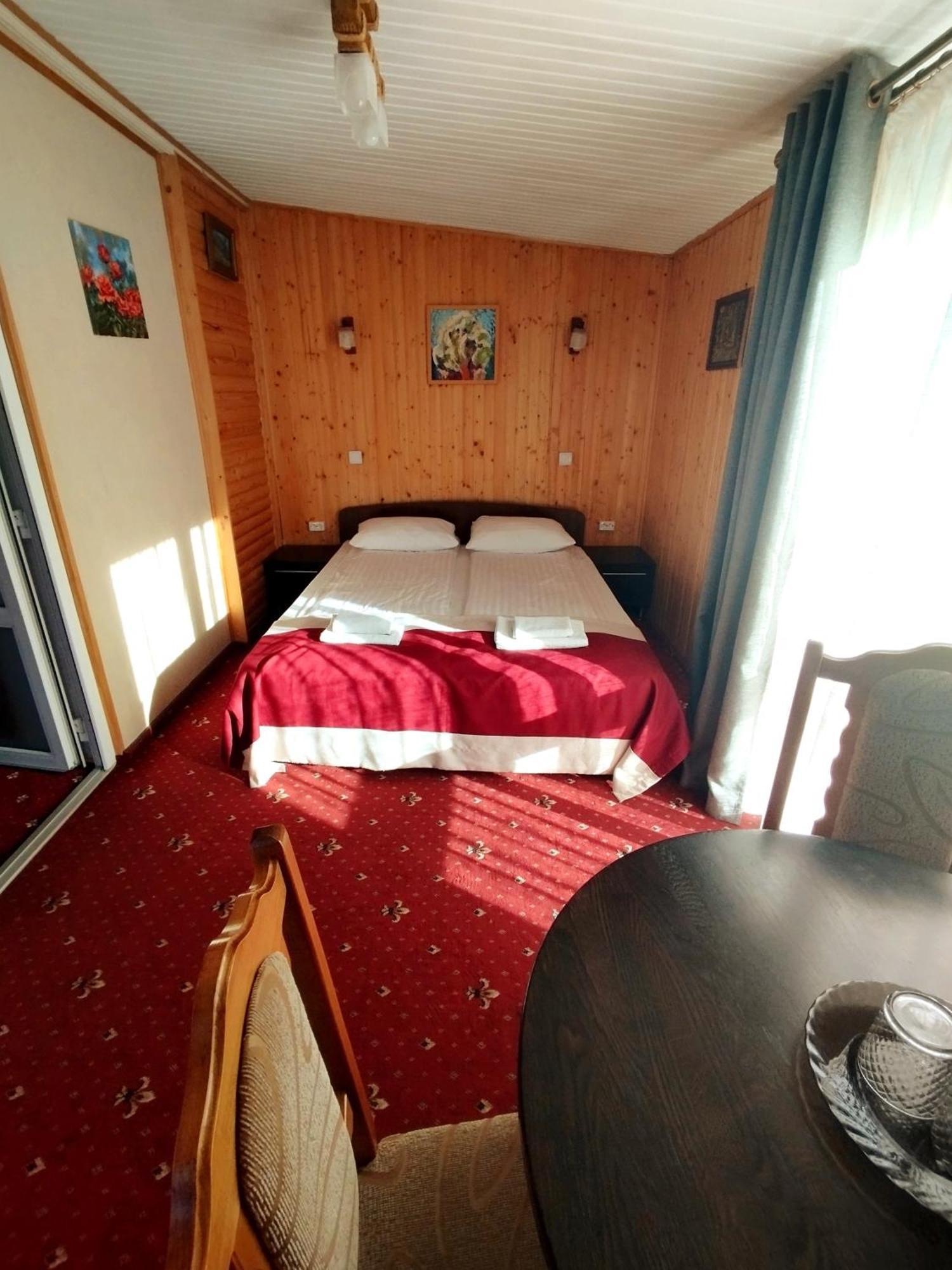 Zdybanka Hotel Bukovel Exterior photo